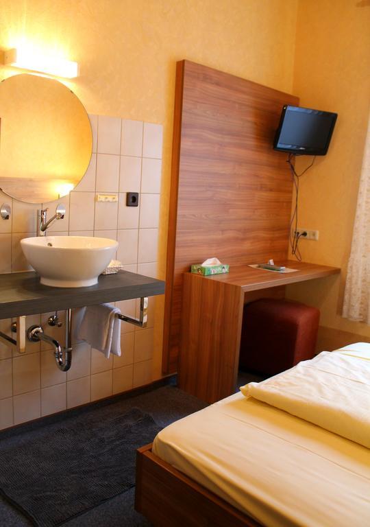 Zur Lindenau Hotel Ruedesheim am Rhein Ngoại thất bức ảnh