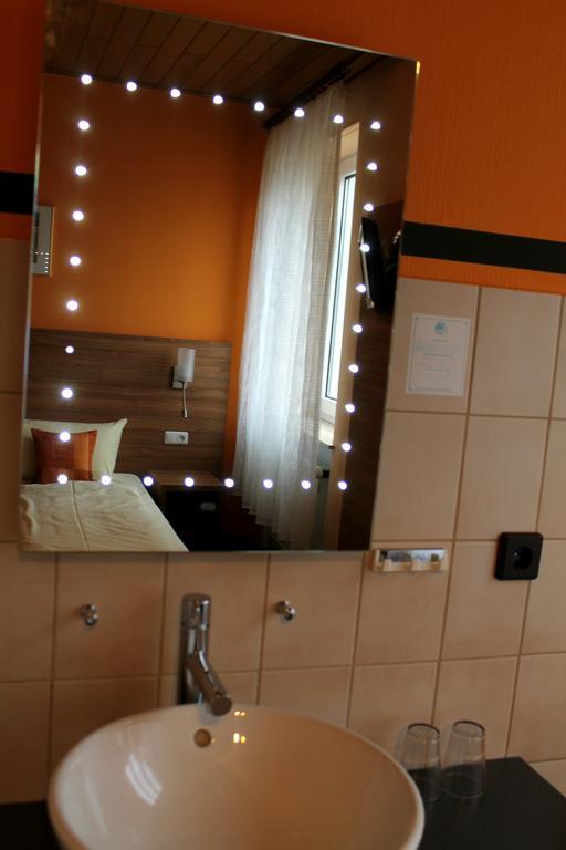 Zur Lindenau Hotel Ruedesheim am Rhein Ngoại thất bức ảnh
